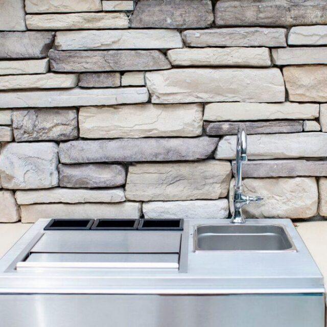 Outdoor Kitchen by Ashton Pools by Design