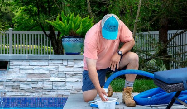 Coastal Style Best Pool Maintenance – 2020