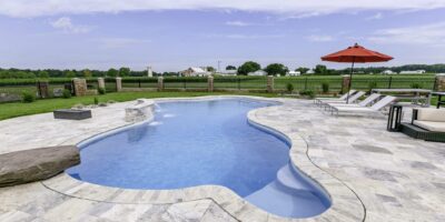 Family ready freeform swimming pool