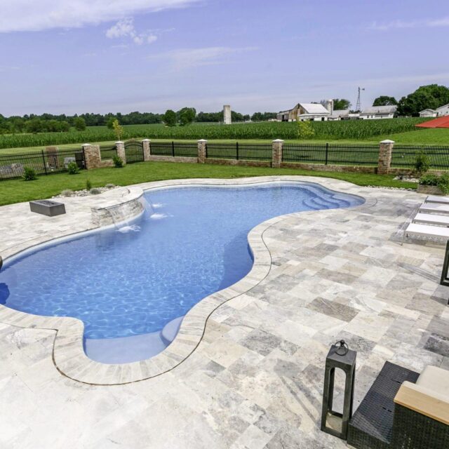 Family ready freeform swimming pool