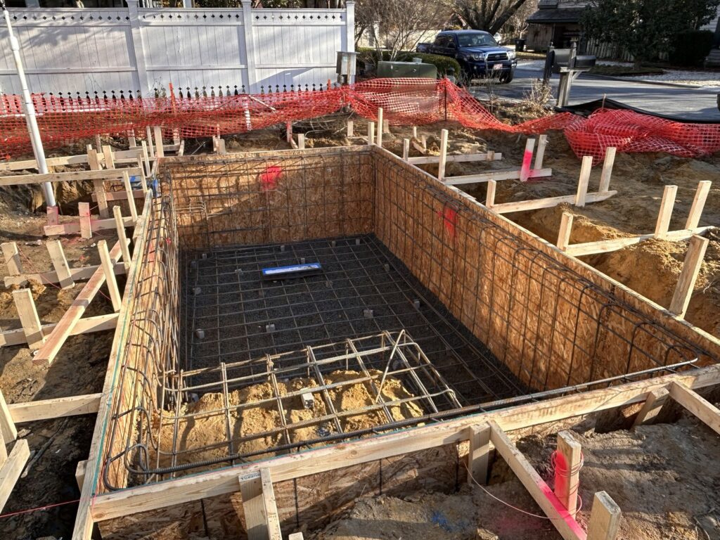 Rebar No. 4 in Pool Construction