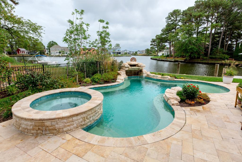 Beautiful custom pool project